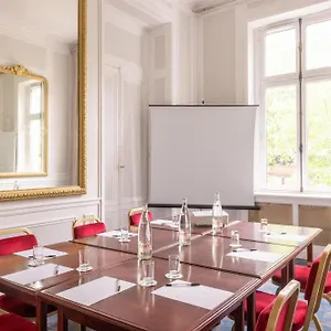 https://best-western-ronceray-opera.fr-paris.fr