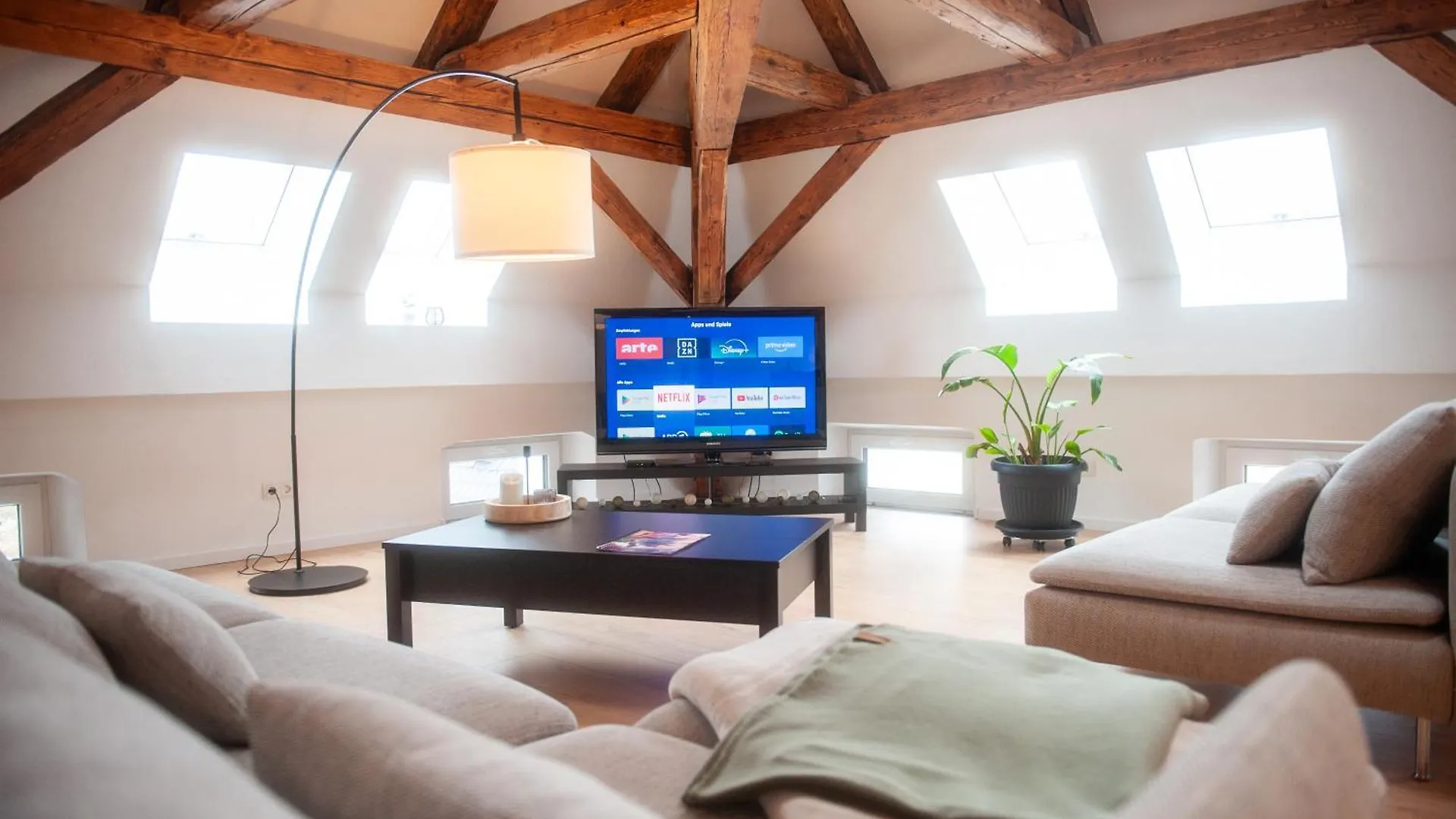 Schlossberg - Ferienwohnung Im Herzen Von Selb